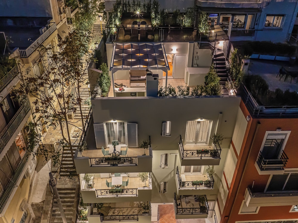 Mets Suites — 4-Star Luxury Hotel in Athens, Greece