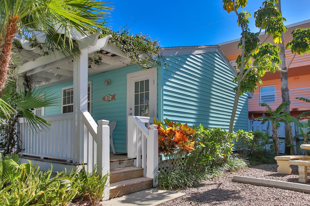 Tradewinds Beach Resort - photo 43
