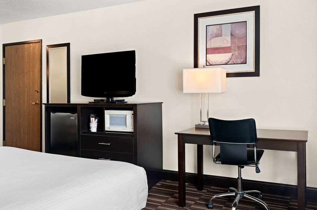 Best Western Monticello Gateway Inn - photo 21