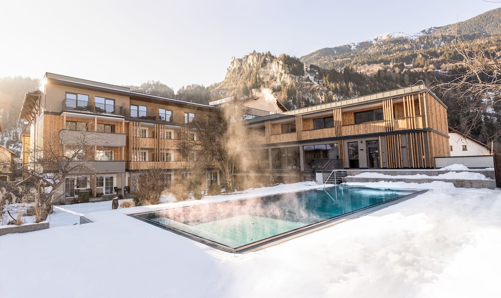 Hotel Post — 4-Star Luxury Hotel in Prutz, Austria