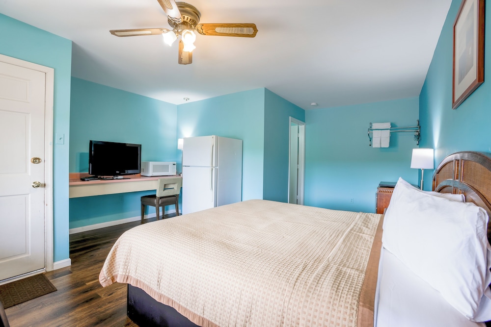 Relax Inn By OYO Natural Bridge I 81 - photo 11