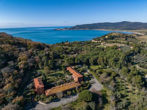 Affitti Brevi Toscana Nel verde vicino al Mare — 4-Star Luxury Hotel in Fonteblanda, Italy
