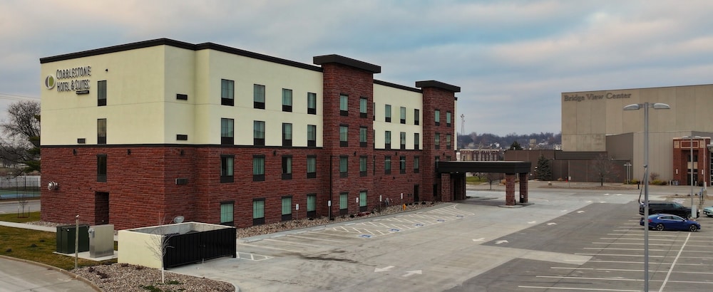 Cobblestone Hotel & Suites Ottumwa - photo 55