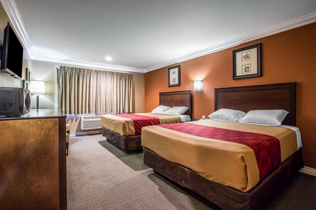 Baymont by Wyndham Ontario - photo 13