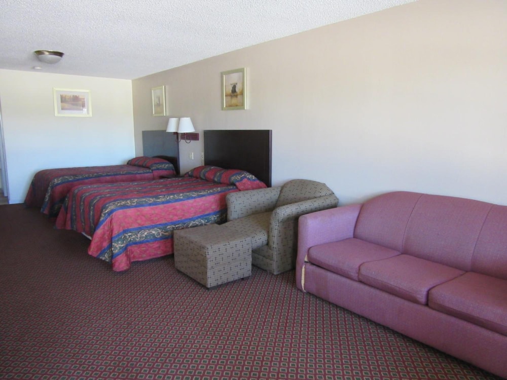 Royal Inn Abilene - photo 44