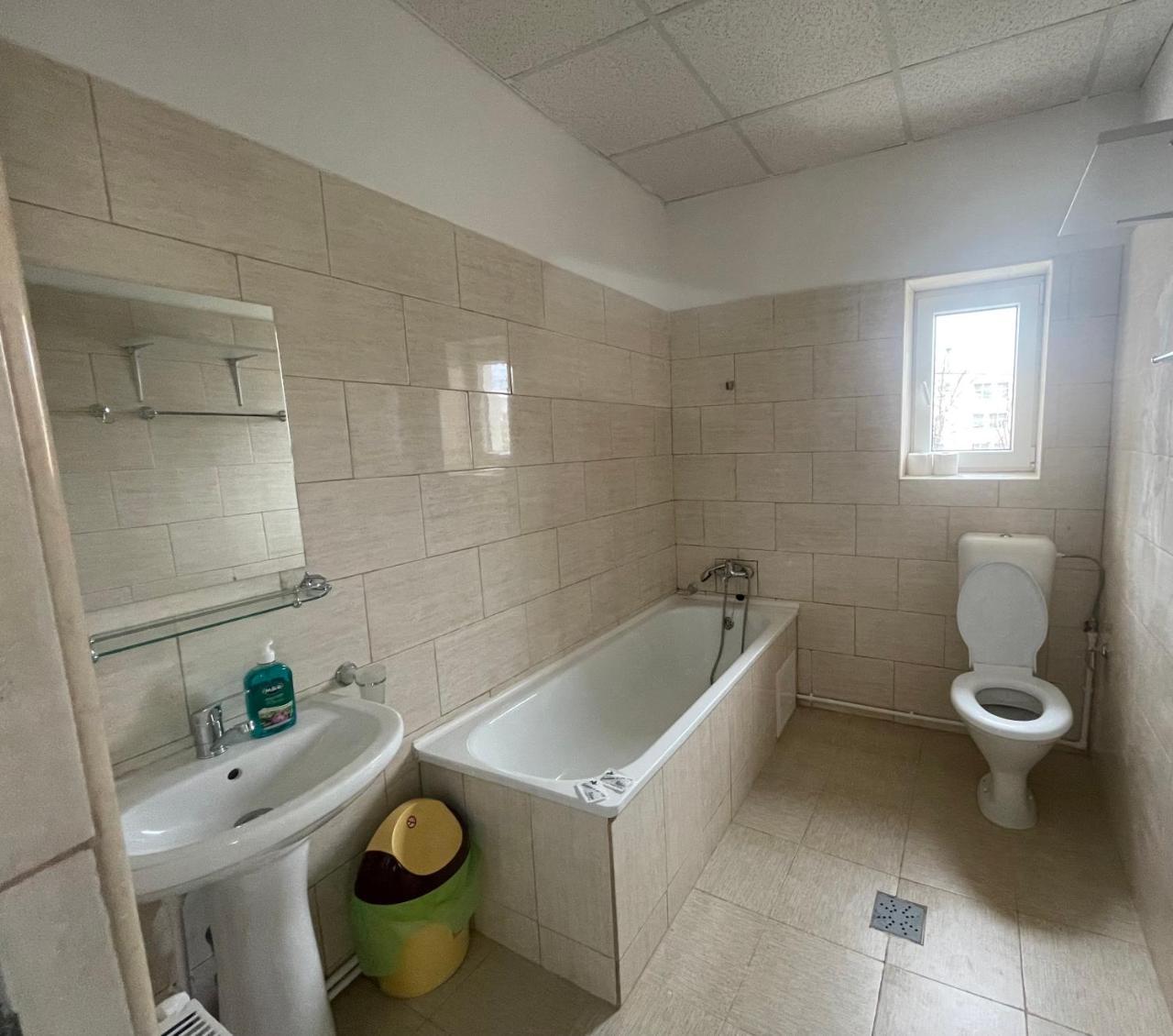 Studio Rentals — Onesti — photo 2