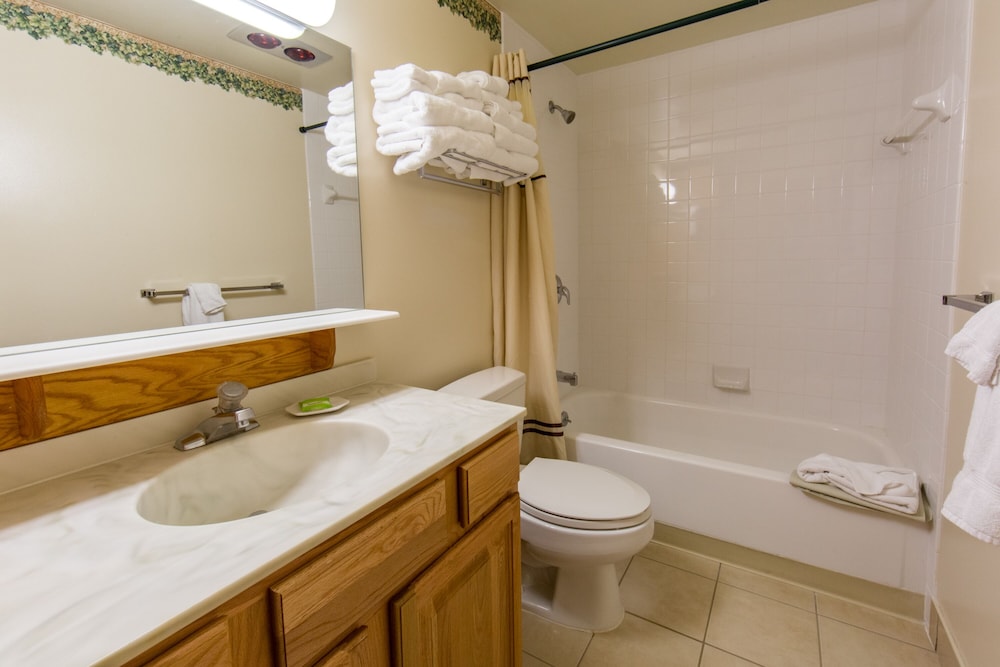 Smugglers' Notch Resort Private Suites - photo 99