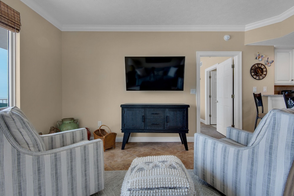 Treasure Island 0209 - photo 15