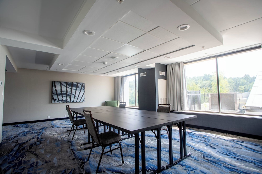 Fairfield Inn & Suites Springfield Enfield - photo 35