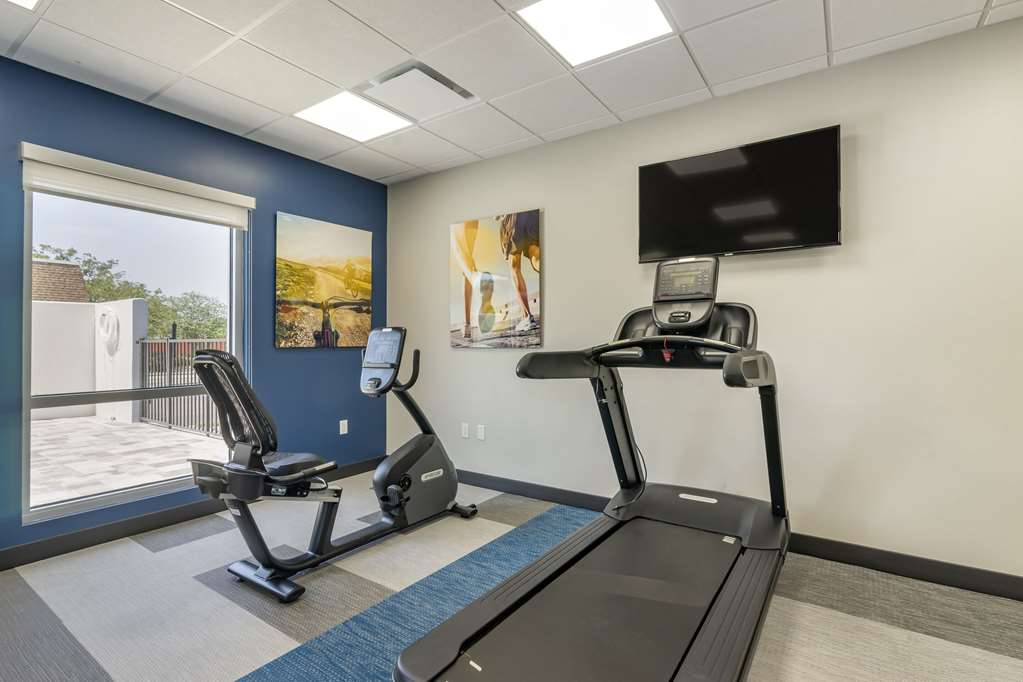 Comfort Inn & Suites New Port Richey Downtown District - photo 30