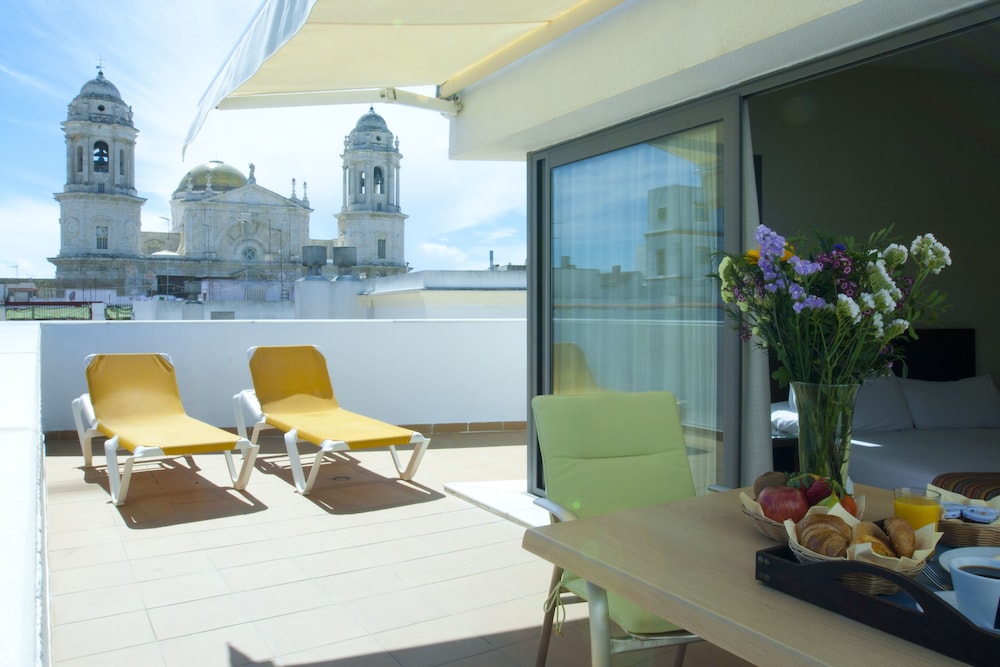 Bypillow Tiento — hotel in Cadiz