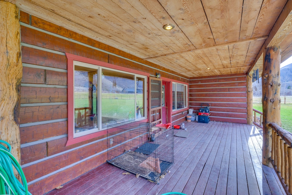 Salmon Vacation Rental w Mountain Views - photo 26