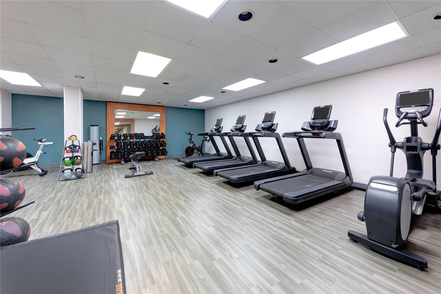 Wyndham Midland Downtown - photo 11