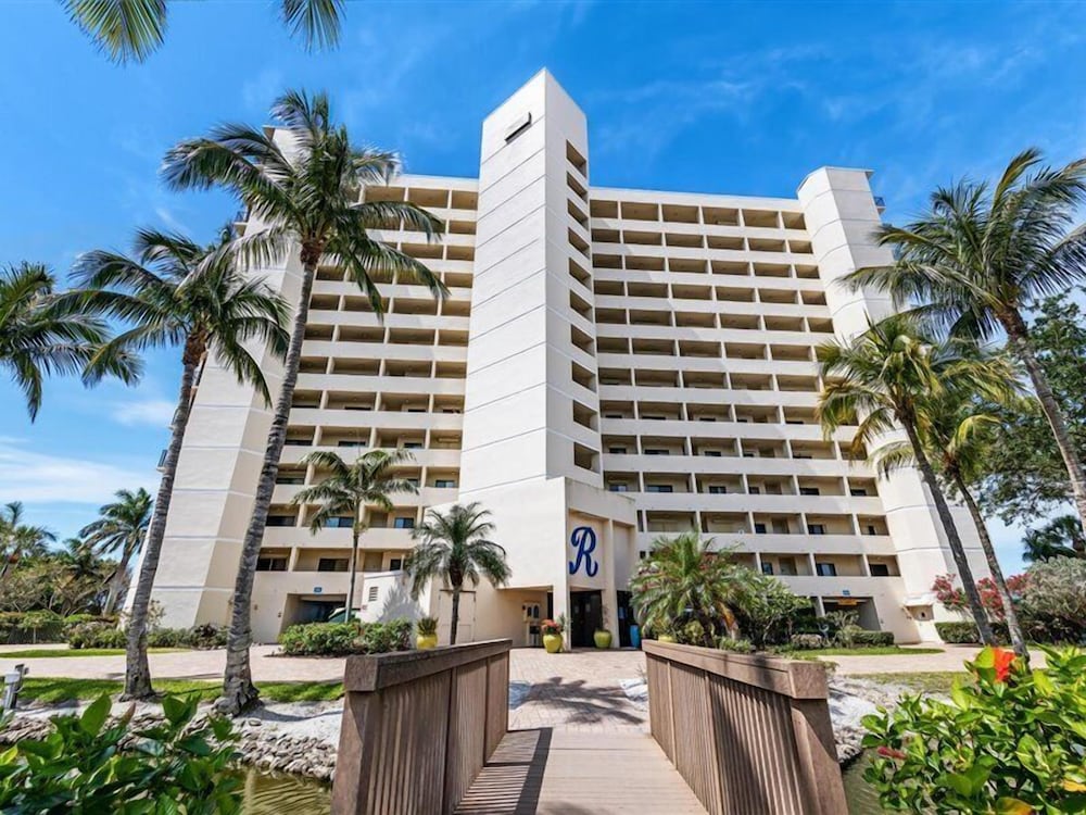 Riviera Club 204 - photo 2
