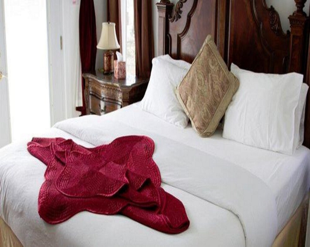 The Columbia Inn at Peralynna Manor - photo 8