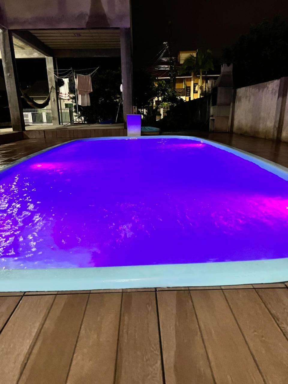 Casa Com Piscina Apenas 350 Metros Da Praia