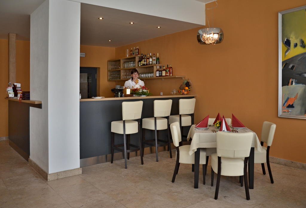 Mestsky Hotel Bob k — hotel in Volary