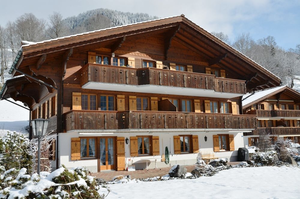 Apartment Gw chta 2.5 GriwaRent AG — 4-Star Luxury Hotel in Grindelwald, Switzerland