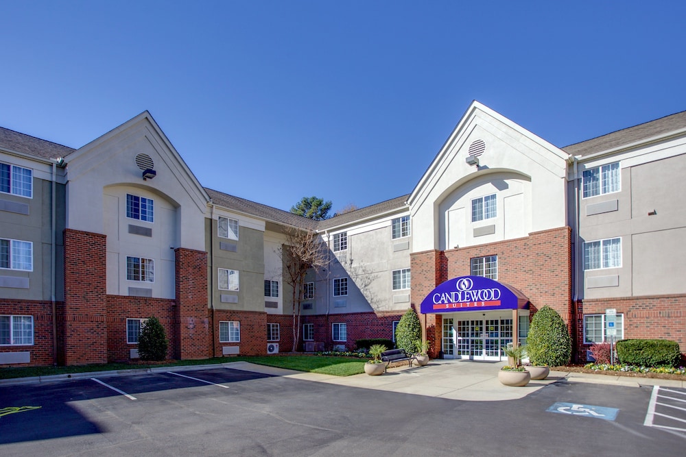 Candlewood Suites Raleigh Crabtree an IHG Hotel - featured photo