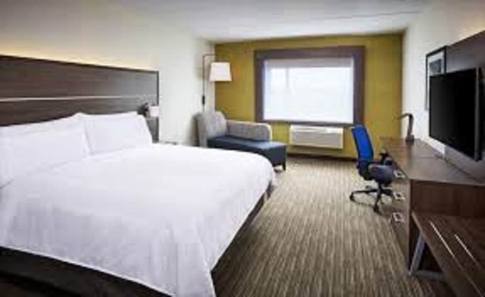 Holiday Inn Express McComb by IHG - photo 10