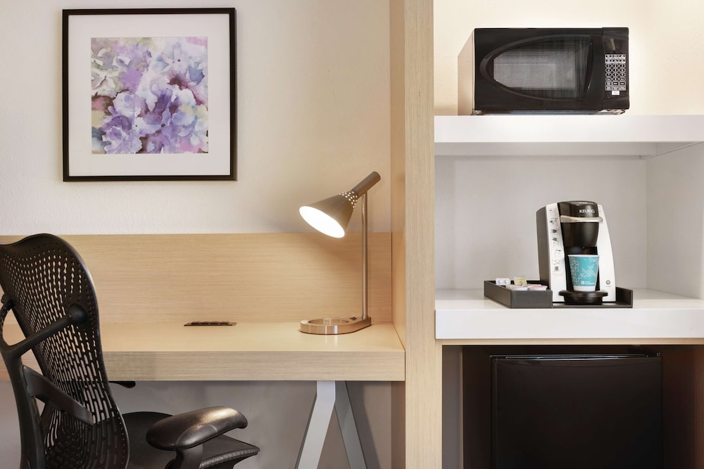 Hilton Garden Inn Bridgewater - photo 5