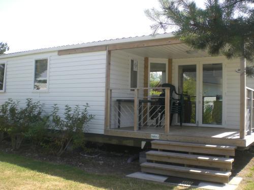 Camping du Royon — 4-Star Luxury Hotel in Fort-Mahon-Plage, France