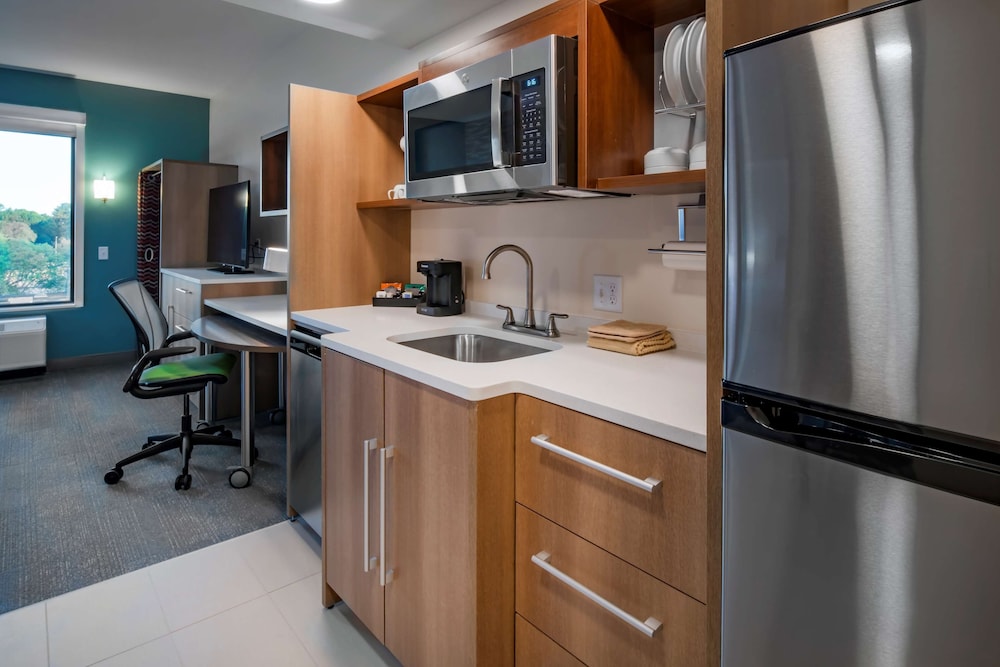 Home2 Suites by Hilton Omaha I 80 at 72nd Street NE - photo 10
