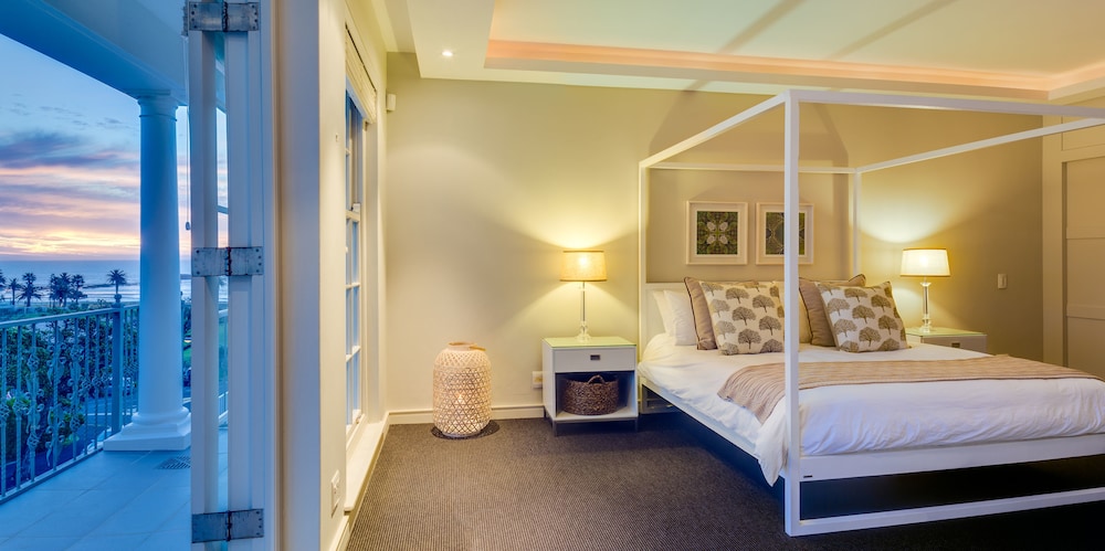 Cloud House — 4-Star Luxury Hotel in Cape Town, South Africa