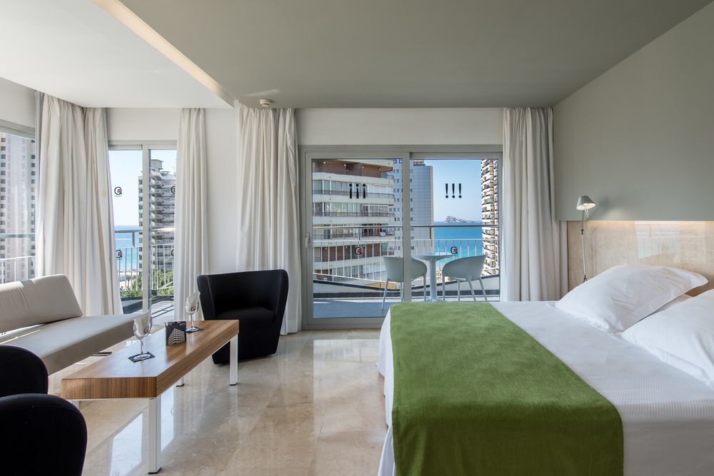 Hotel Belroy & Roybel Apartamentos in Benidorm, Spain