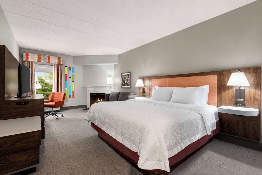 Hampton Inn Quakertown - photo 7