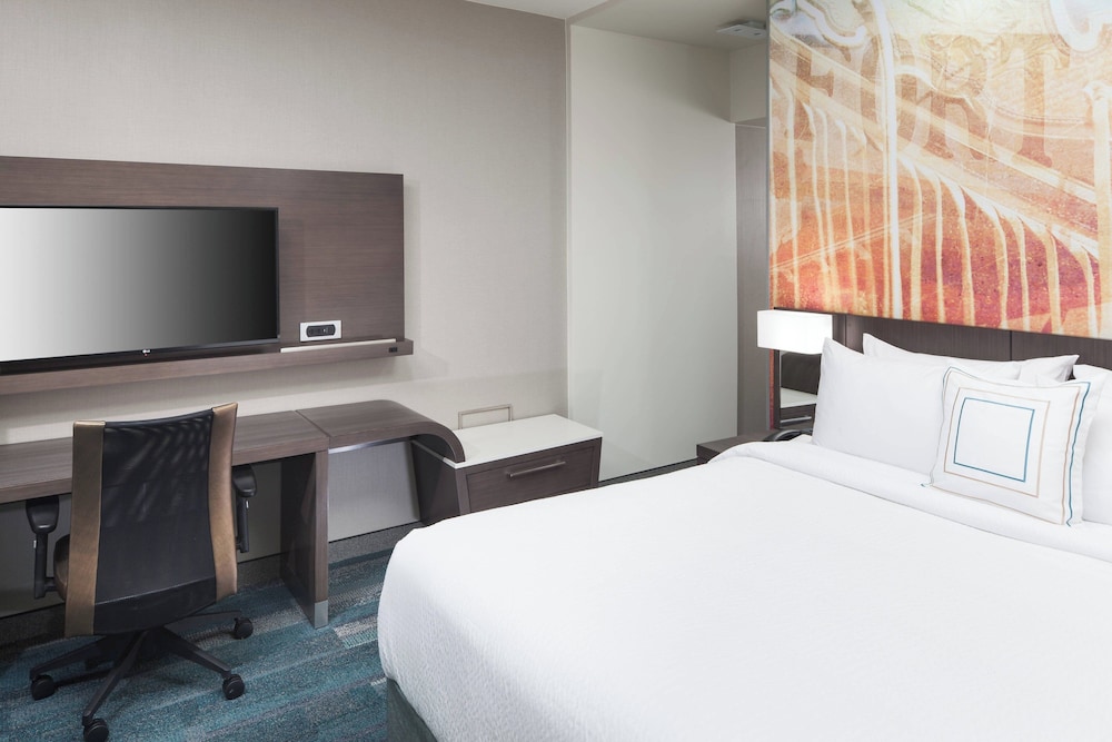Courtyard by Marriott Fort Worth Historic Stockyards - photo 9