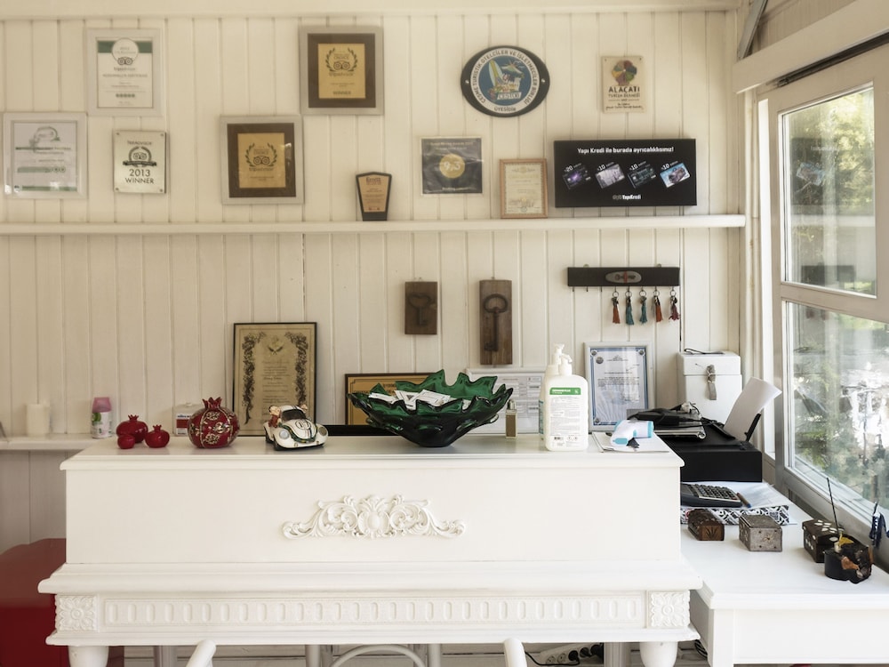 Vintage Alaçatı — Cesme — photo 2