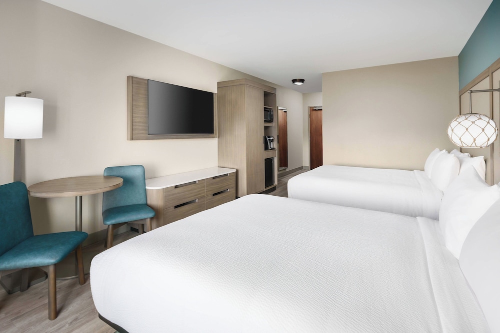 Fairfield Inn & Suites by Marriott Marathon Florida Keys - photo 10