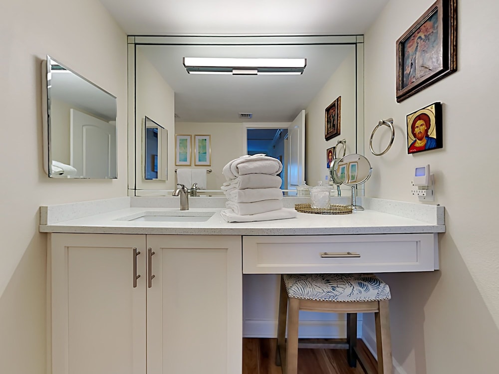 Regency Towers by Southern Vacation Rentals - photo 298