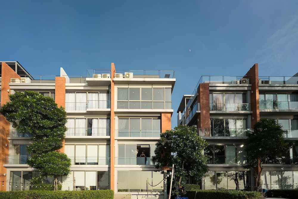 Sandbox frontbeach villa4 in Bang Lamung, Thailand