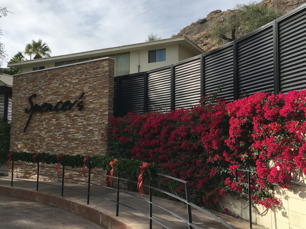 GetAways at Palm Springs Tennis Club - photo 34