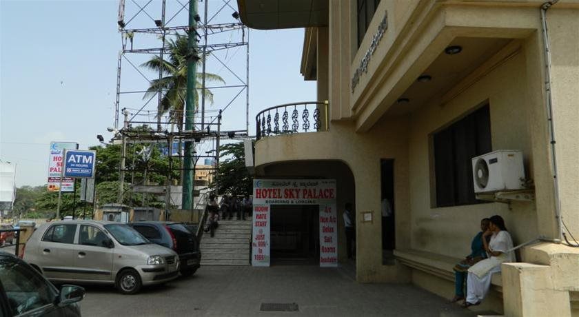 Hotel Sky Palace — 4-Star Luxury Hotel in Bengaluru, India