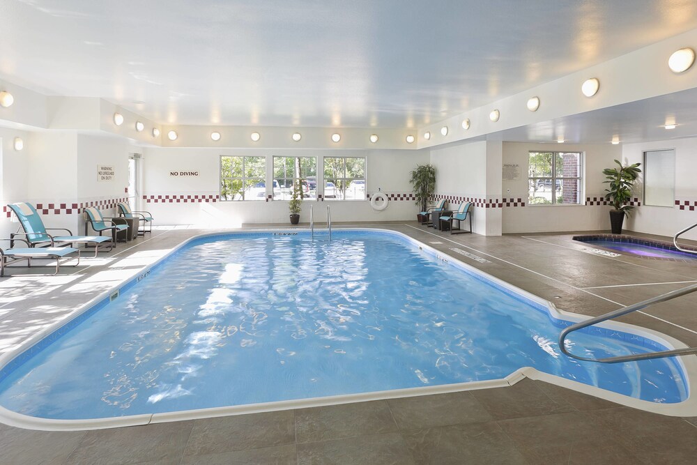Residence Inn Houston The Woodlands Lake Front Circle - featured photo