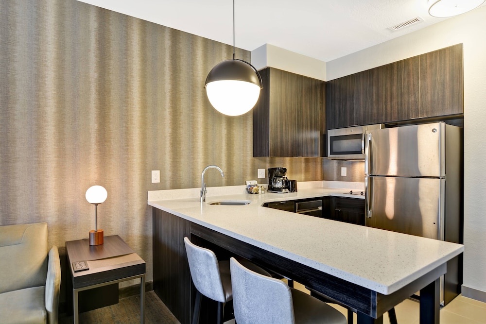 Residence Inn by Marriott Cleveland Airport Middleburg Heights - photo 10