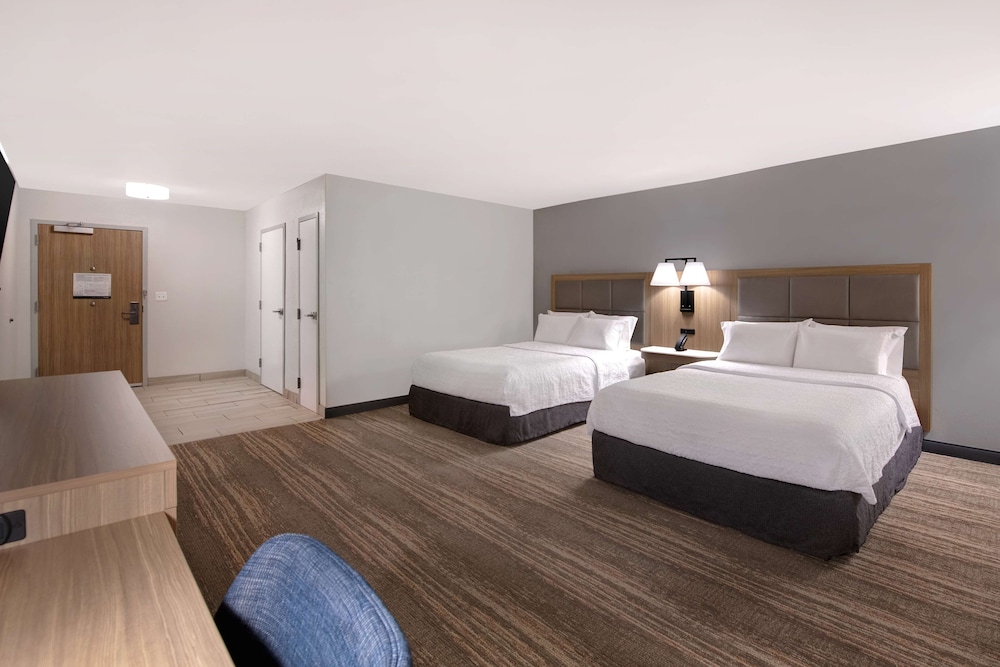 Hampton Inn Easley - photo 19