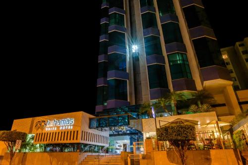 Bahamas Duplex by WS in Campo Grande, Brasil