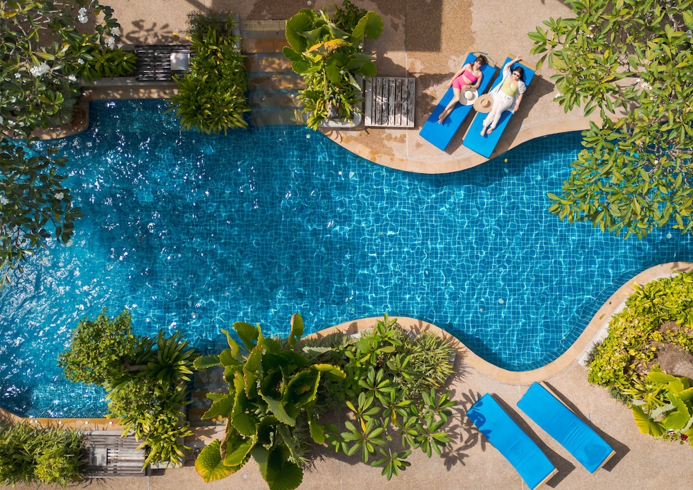Railay Village Resort — 4-Star Luxury Hotel in Krabi, Thailand