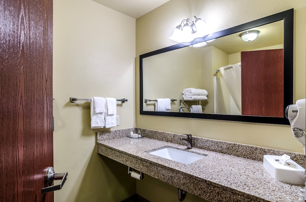Cobblestone Inn & Suites Ord - photo 39