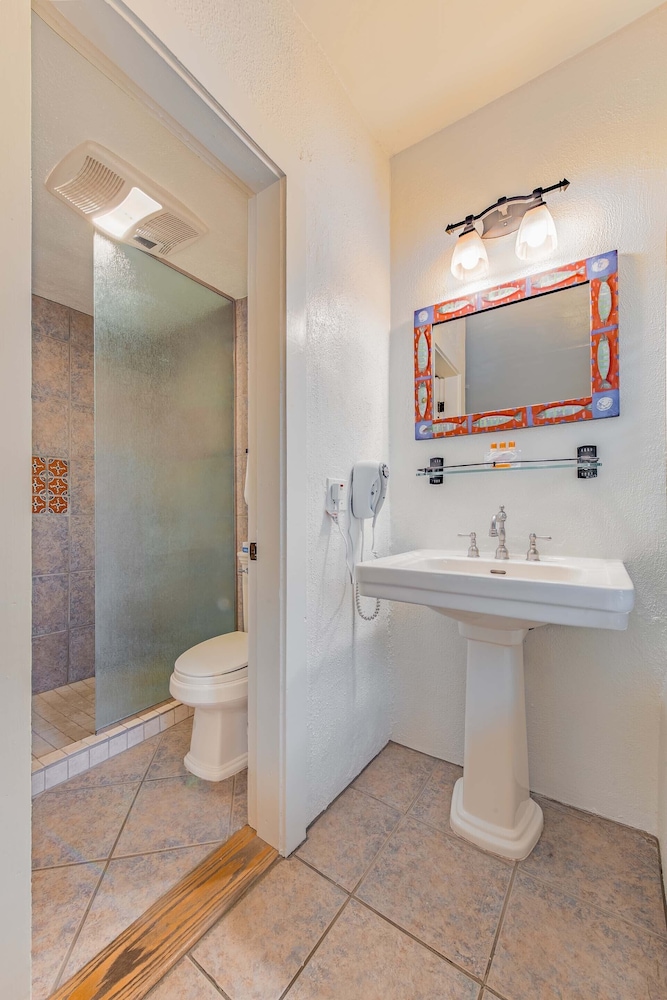 The Historic Taos Inn - photo 38