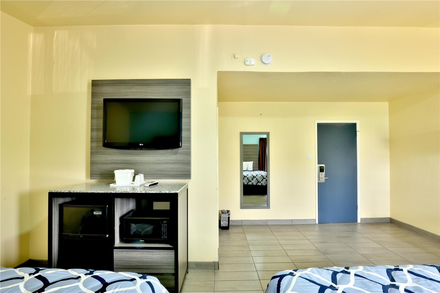 Americas Best Value Inn San Antonio Airport South - photo 12