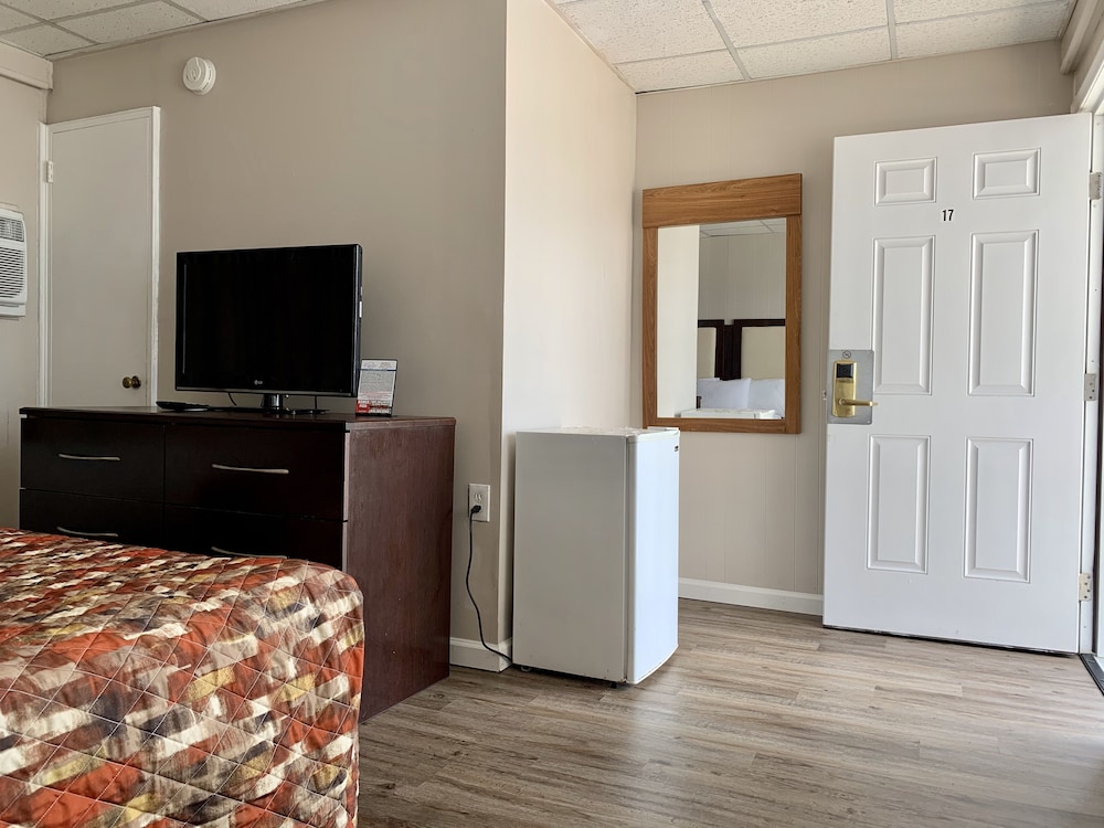 Cabana Motel - photo 16
