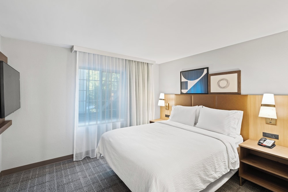 Staybridge Suites North Brunswick by IHG - photo 15