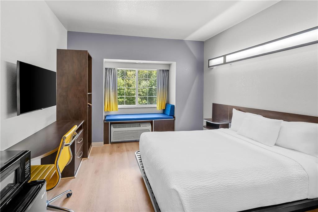 Microtel Inn & Suites by Wyndham Searcy - photo 23