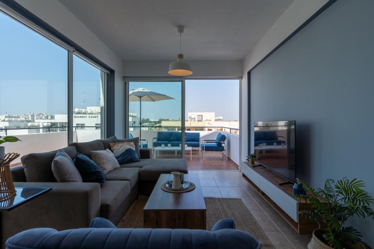 Chloris 3 Bedroom Apartment W Pool in Larnaca