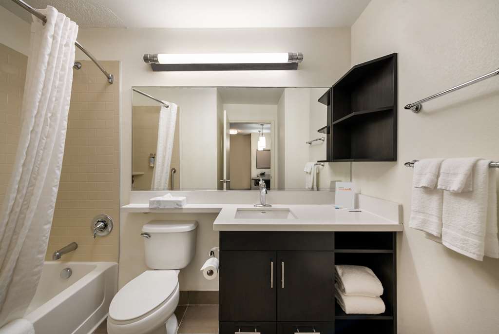 Sonesta Simply Suites Hampton - photo 11